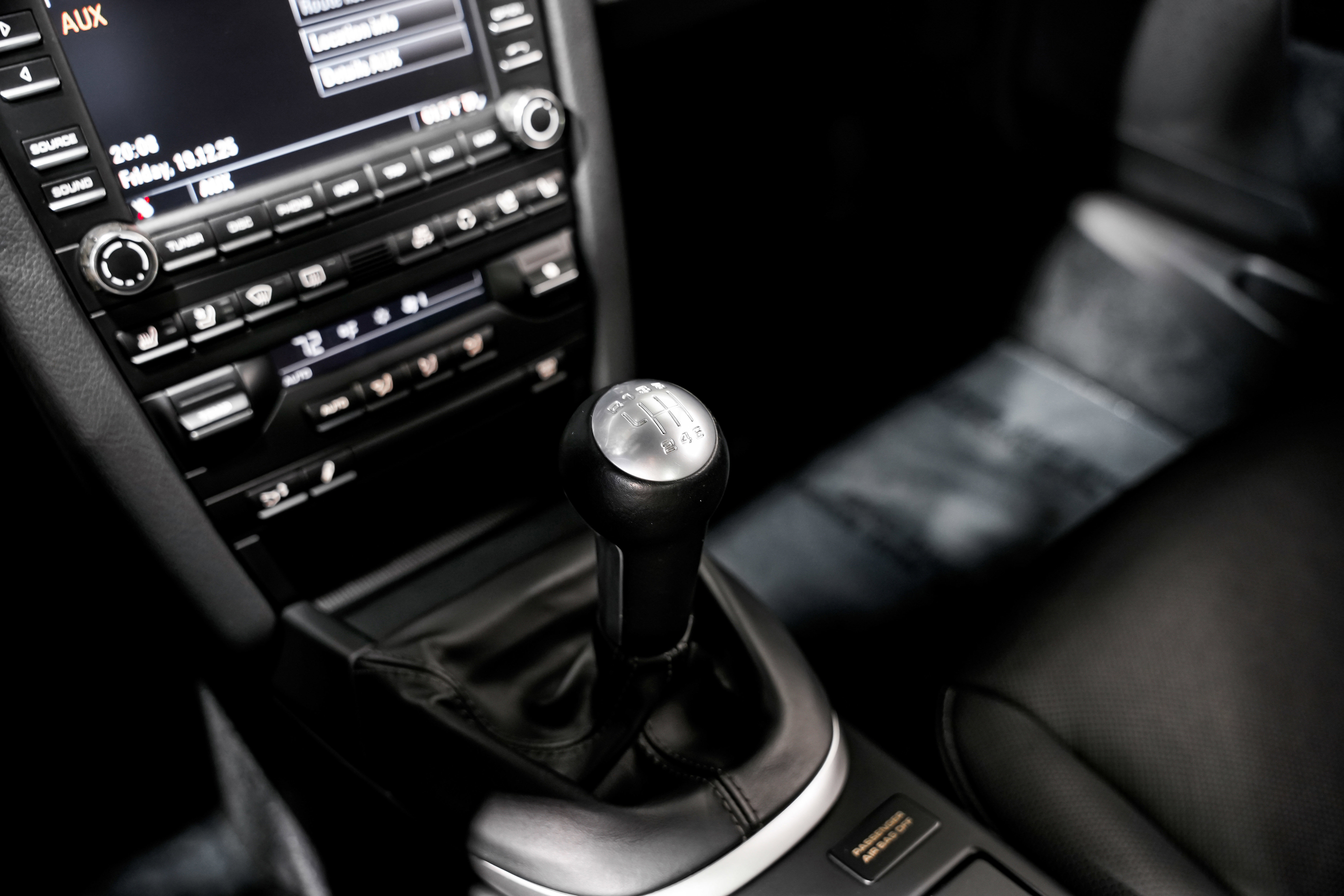 Used 2011 Porsche 911 Carrera S image 13