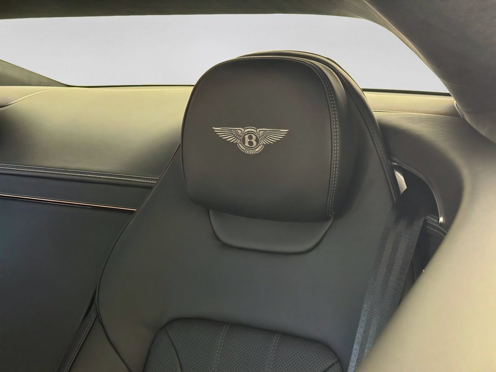 New 2026 Bentley Continental GT AWD/4WD image 16