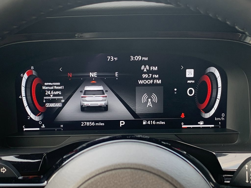 Used 2024 Nissan Pathfinder Platinum w/ Cargo Package image 9