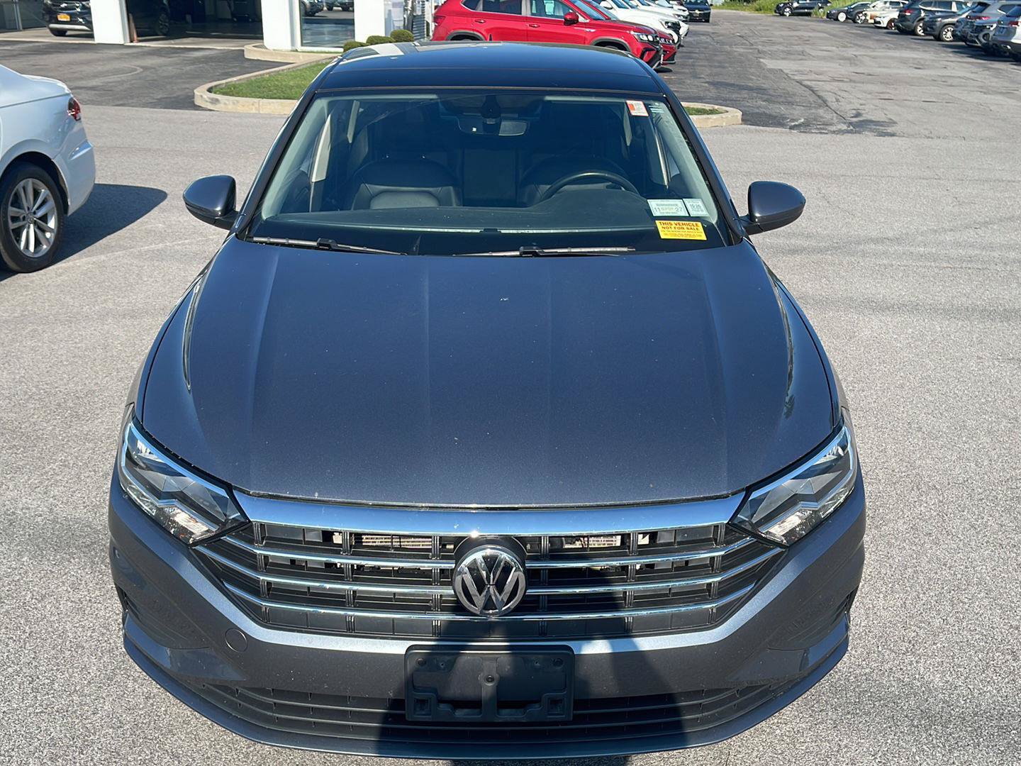 Used 2021 Volkswagen Jetta SE FWD image 2