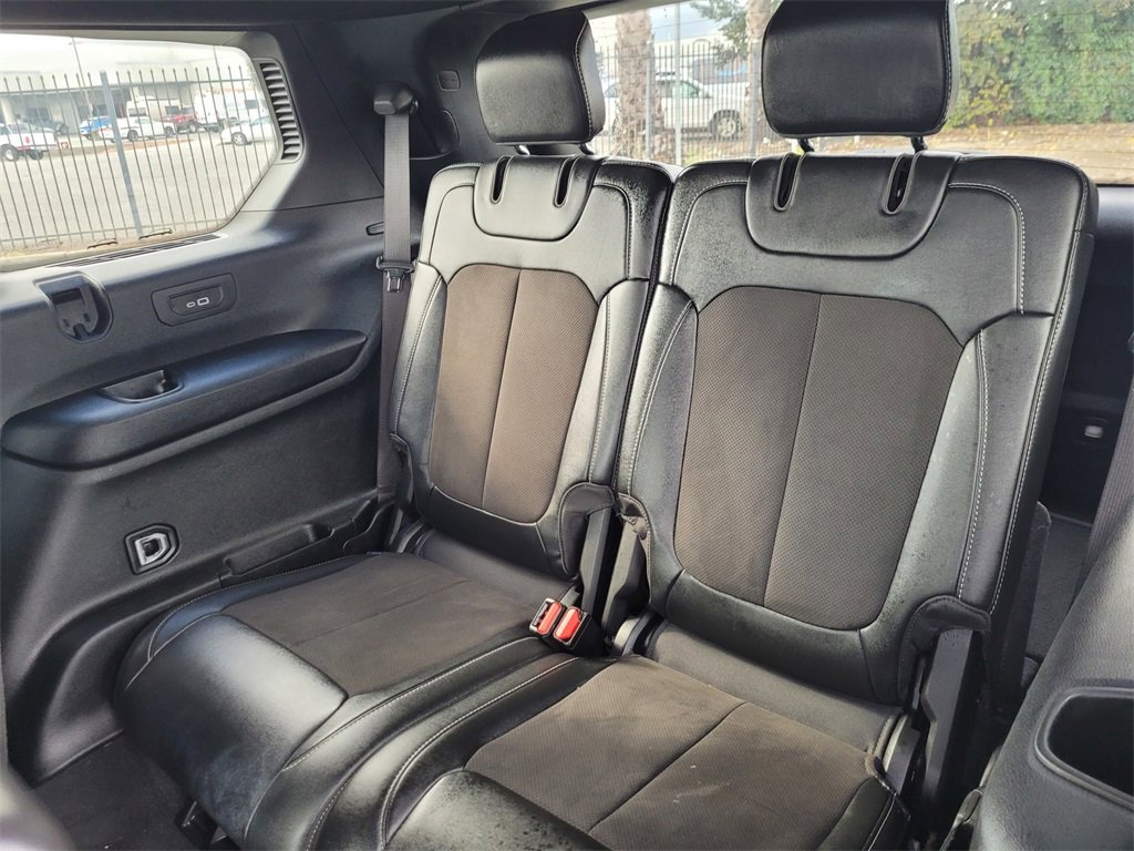 Used 2023 Jeep Grand Cherokee L Laredo image 12