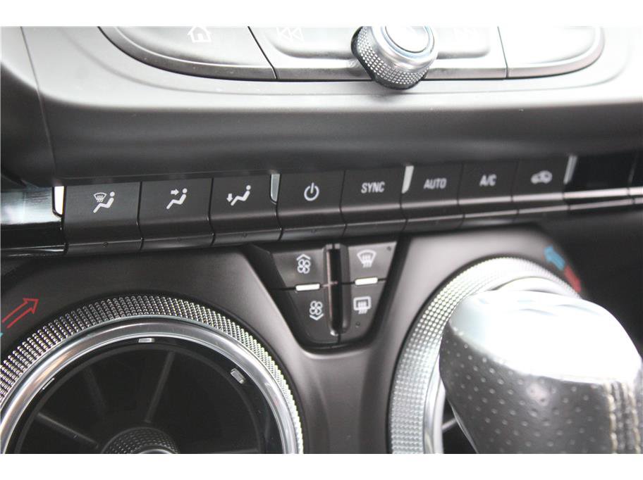 Used 2018 Chevrolet Camaro SS image 32