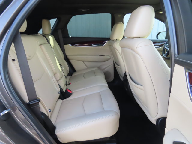 Used 2019 Cadillac XT5 Premium Luxury w/ Trailering Package AWD/4WD image 30