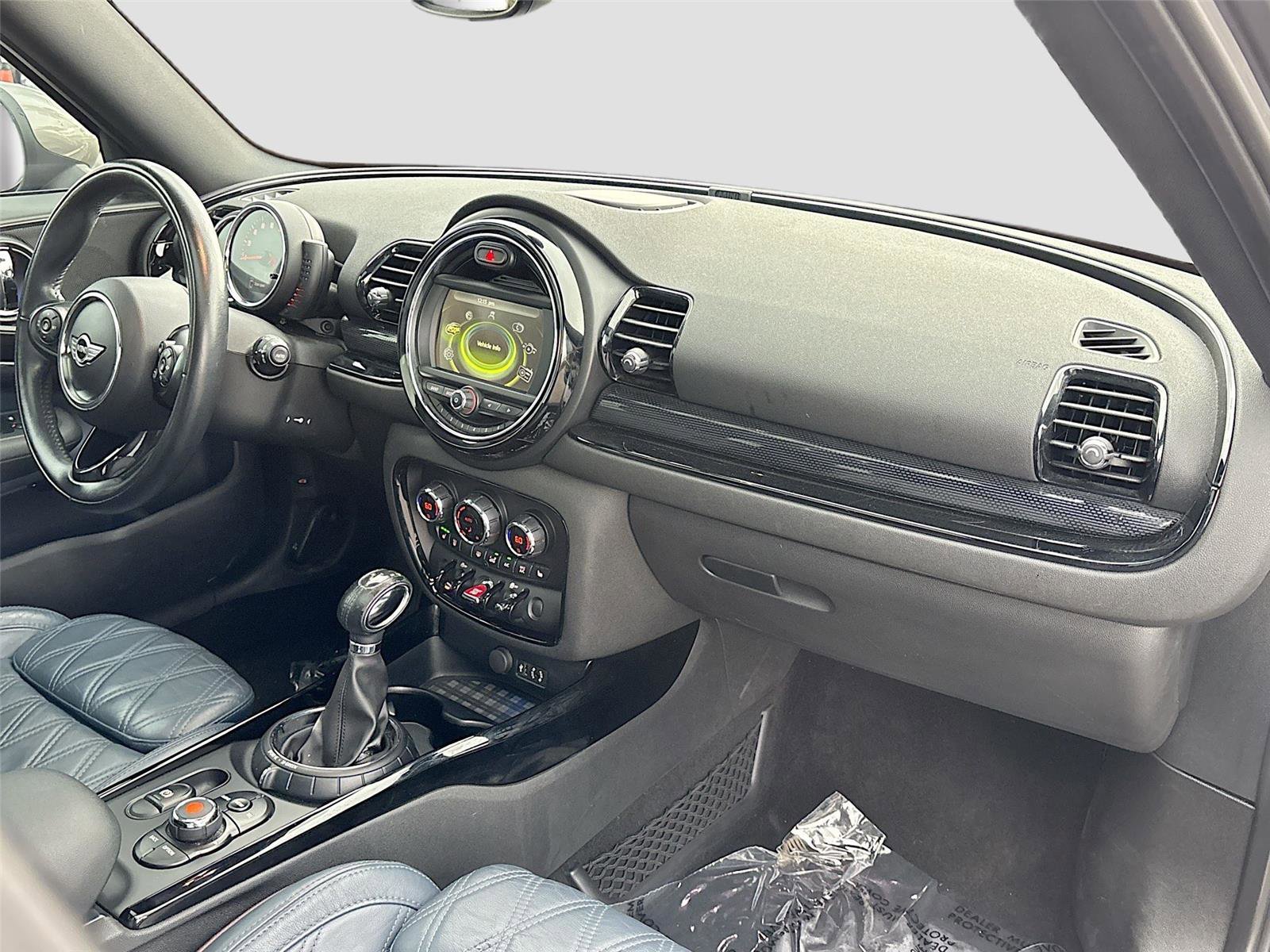 Used 2017 MINI Cooper Clubman S image 28