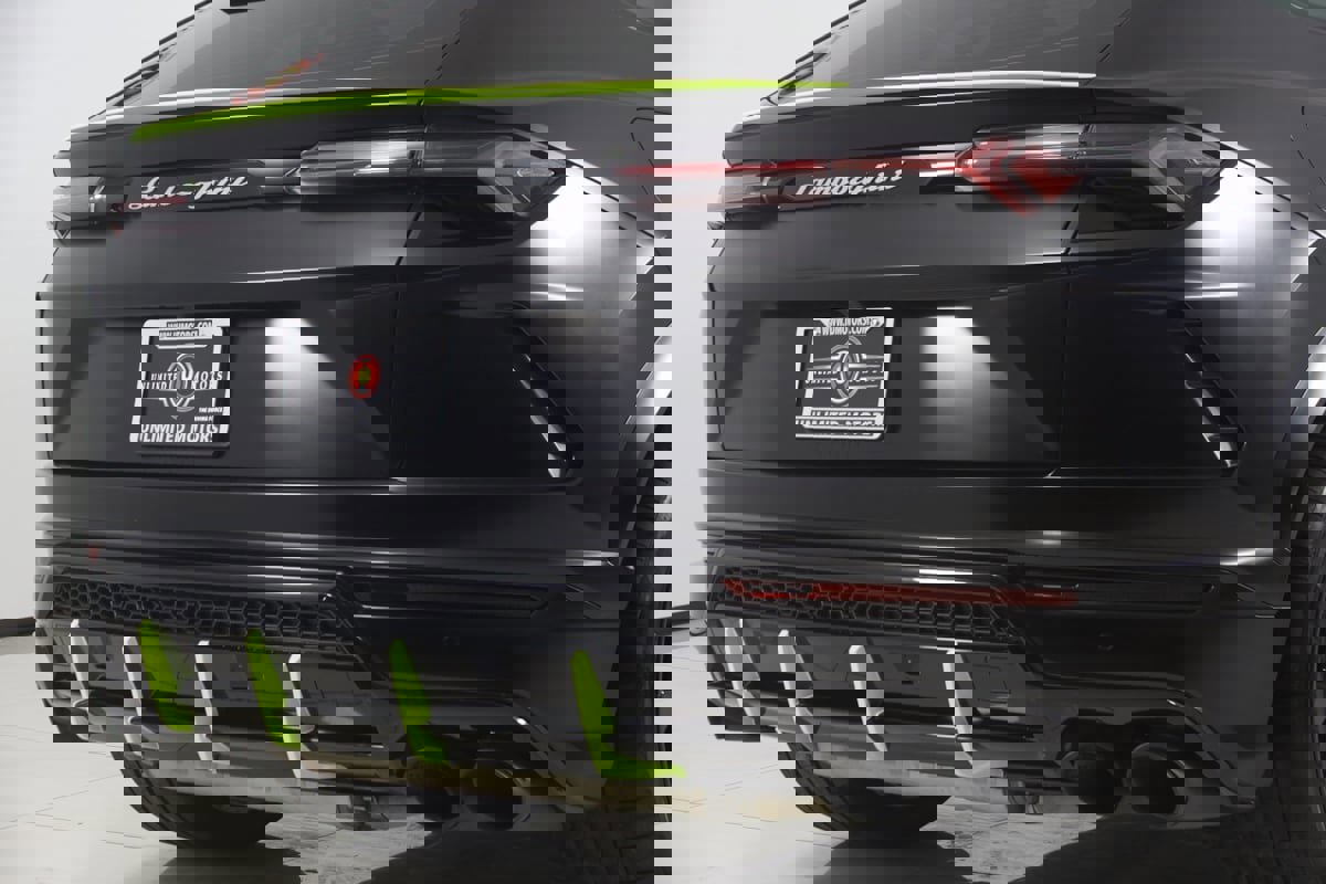 Used 2022 Lamborghini Urus image 76