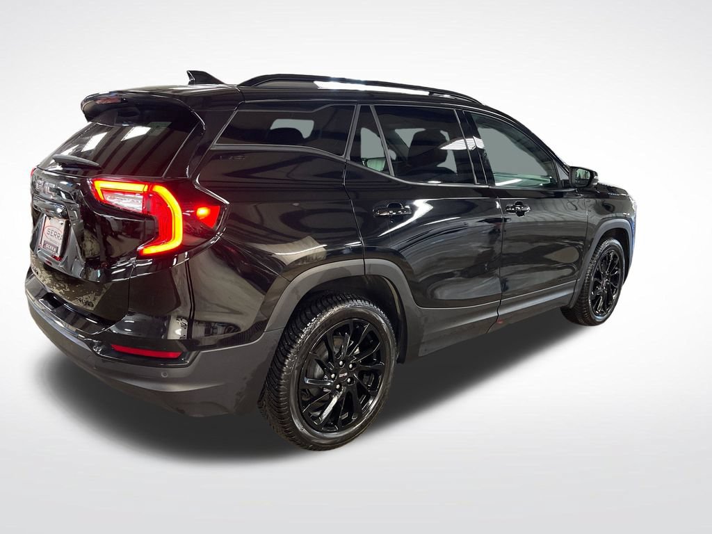 Used 2023 GMC Terrain SLT w/ Elevation Edition AWD/4WD image 5