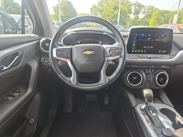 Used 2024 Chevrolet Blazer LT w/ Convenience Package FWD image 14