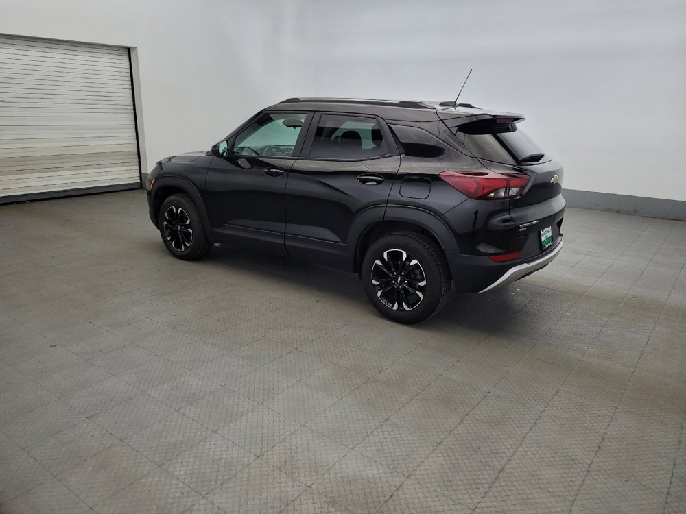 Used 2022 Chevrolet TrailBlazer LT AWD/4WD image 3