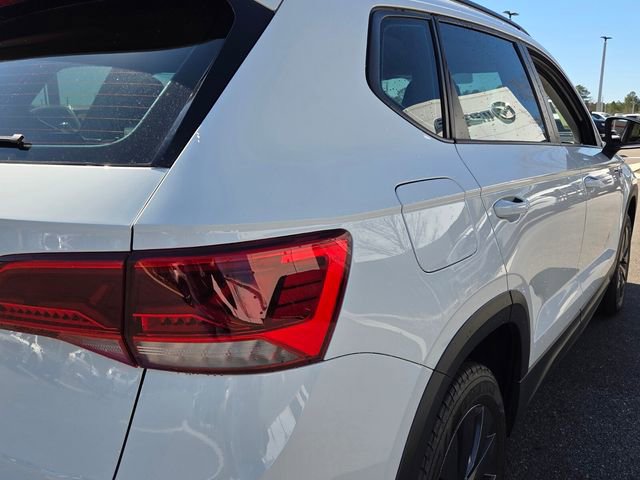 Used 2022 Volkswagen Taos S image 12