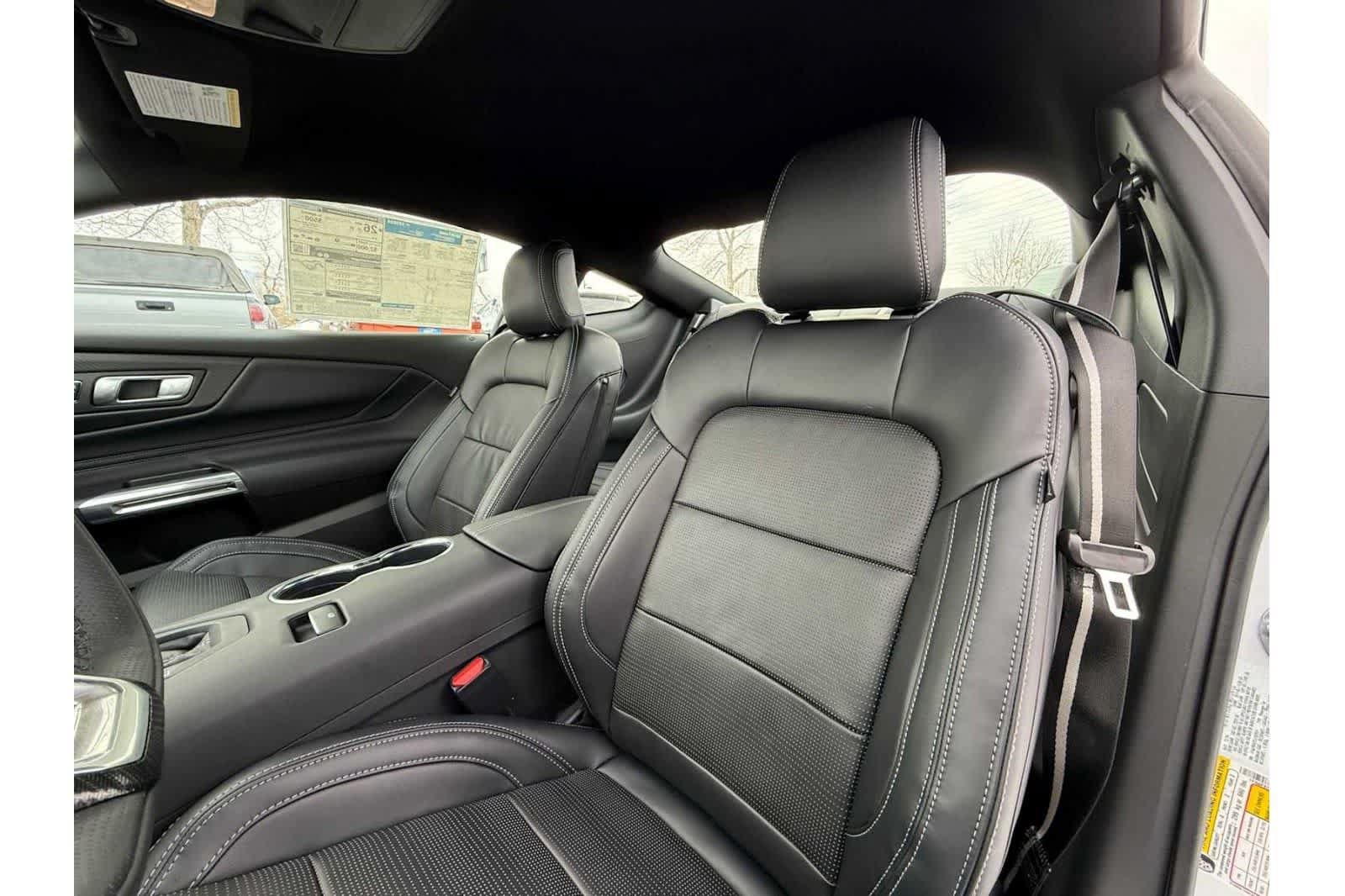 Used 2025 Ford Mustang Premium RWD image 12