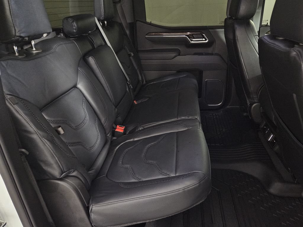Used 2025 GMC Sierra 1500 Elevation AWD/4WD image 28