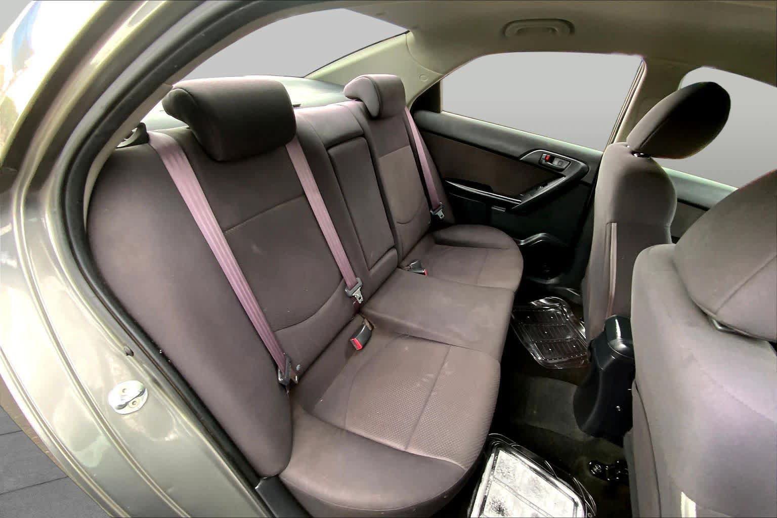 Used 2012 Kia Forte EX FWD image 19