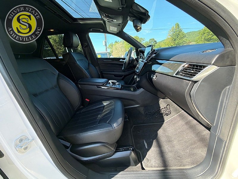 Used 2016 Mercedes-Benz GLE 350 4MATIC w/ Premium Package image 16