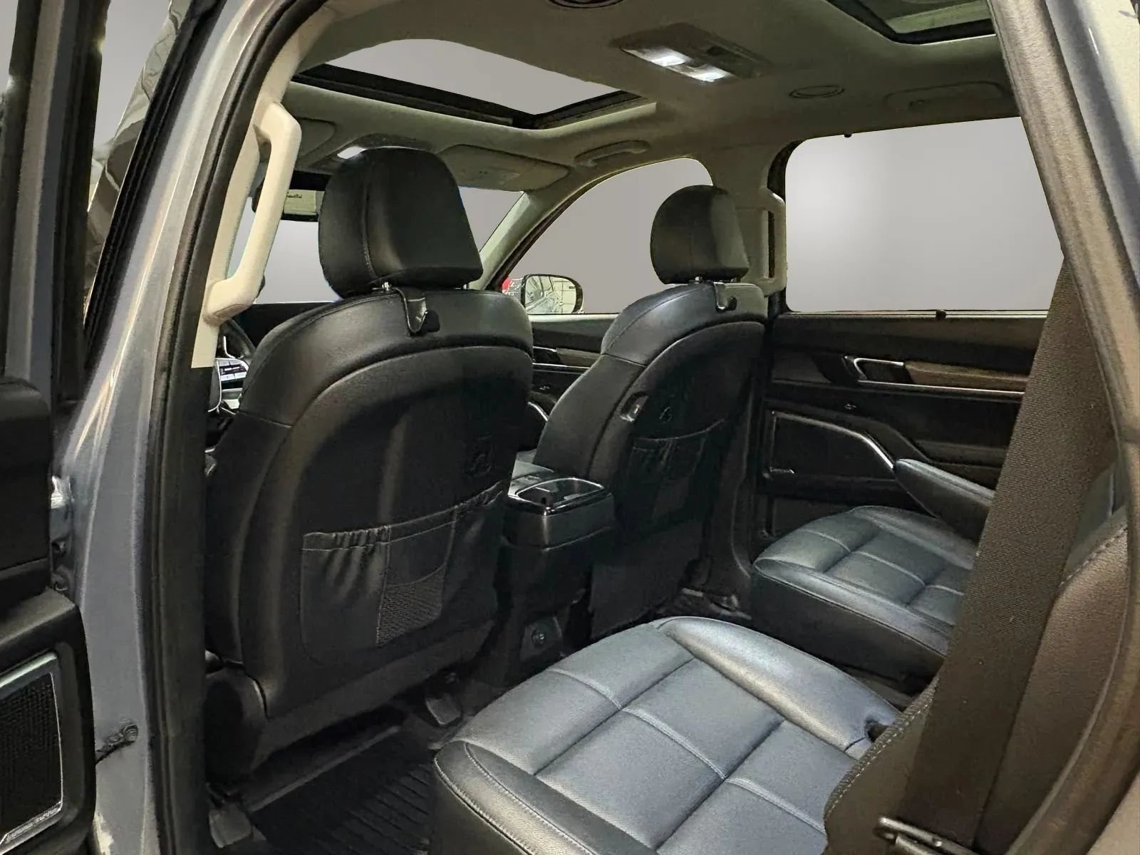 Used 2020 Kia Telluride SX AWD/4WD image 26