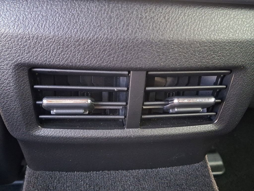 Used 2023 Lexus IS 350 F Sport w/ Memory Package image 11