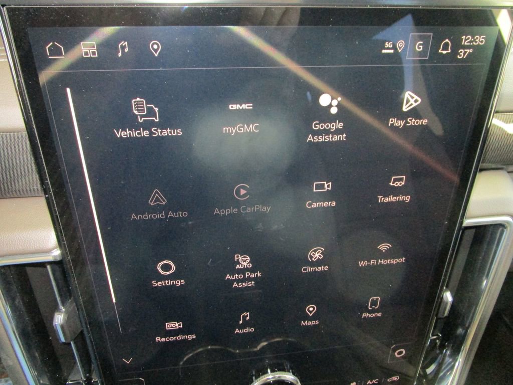 New 2026 GMC Yukon XL Elevation image 45