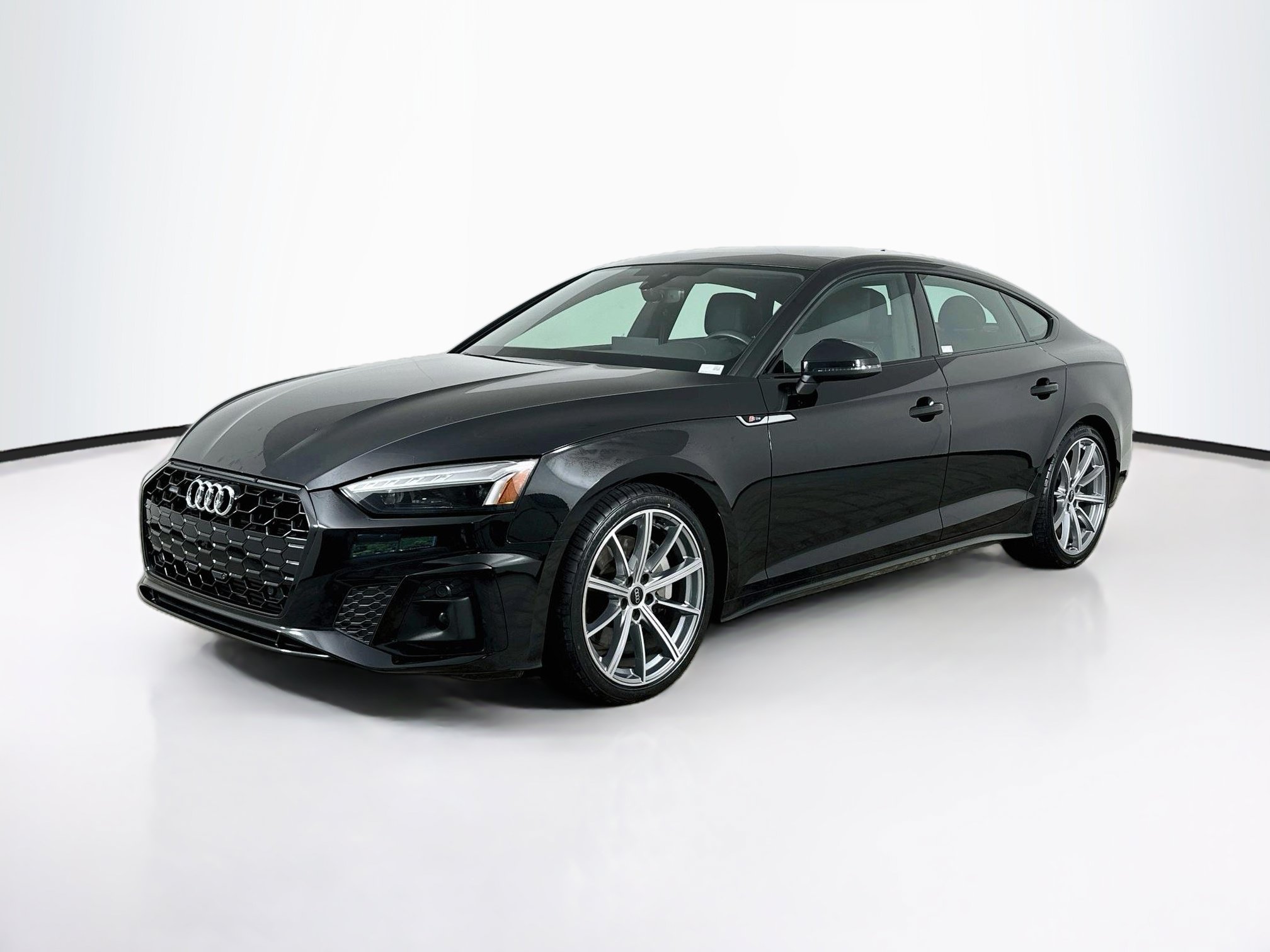 Used 2025 Audi A5 2.0T Premium Plus AWD/4WD image 3