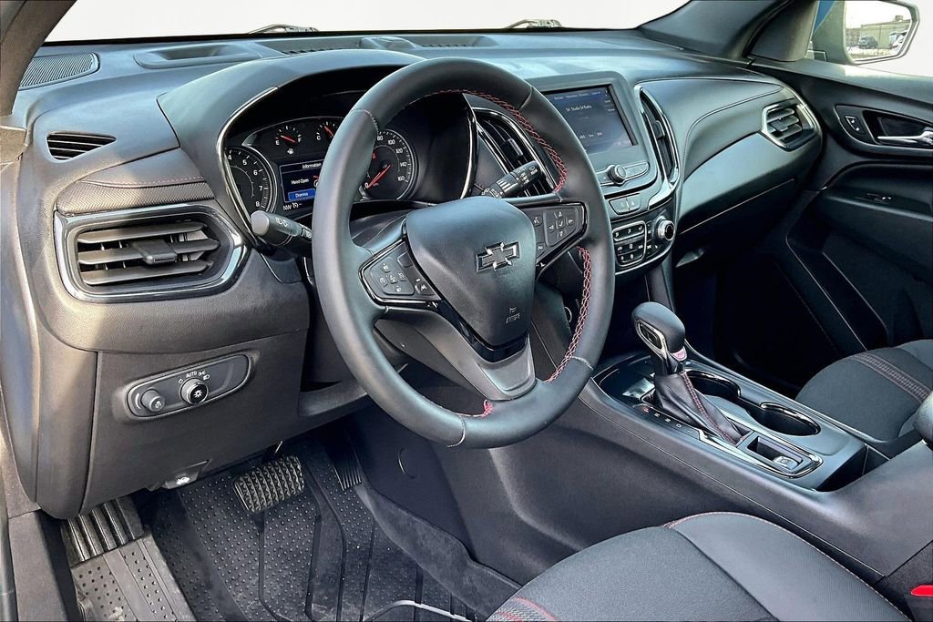 Used 2024 Chevrolet Equinox RS w/ LPO, Floor Liner Package image 14