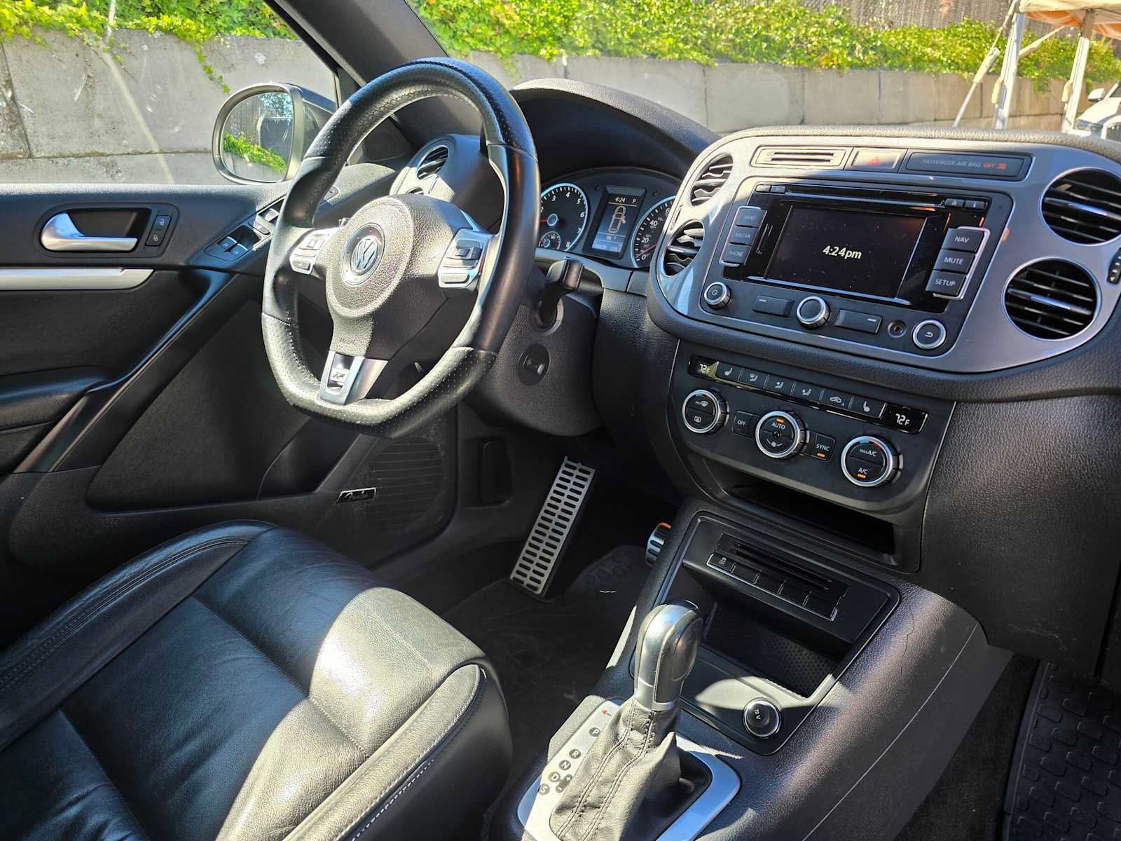 Used 2014 Volkswagen Tiguan R-Line AWD/4WD image 10