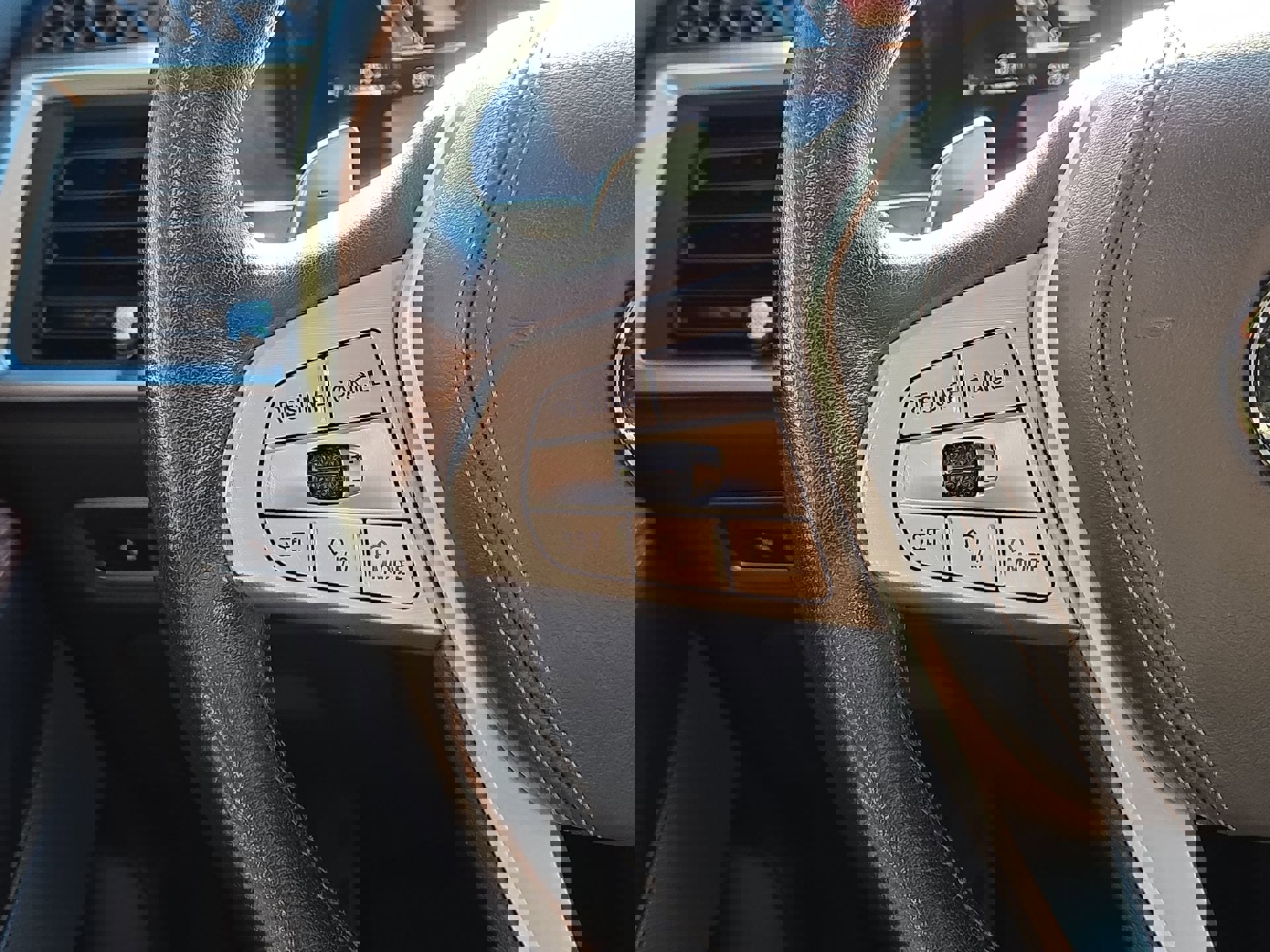 Certified 2024 BMW X7 xDrive40i image 21