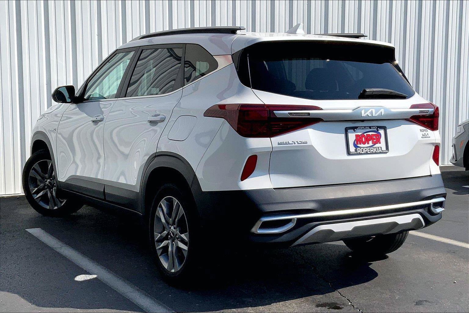 Used 2023 Kia Seltos S AWD/4WD image 9