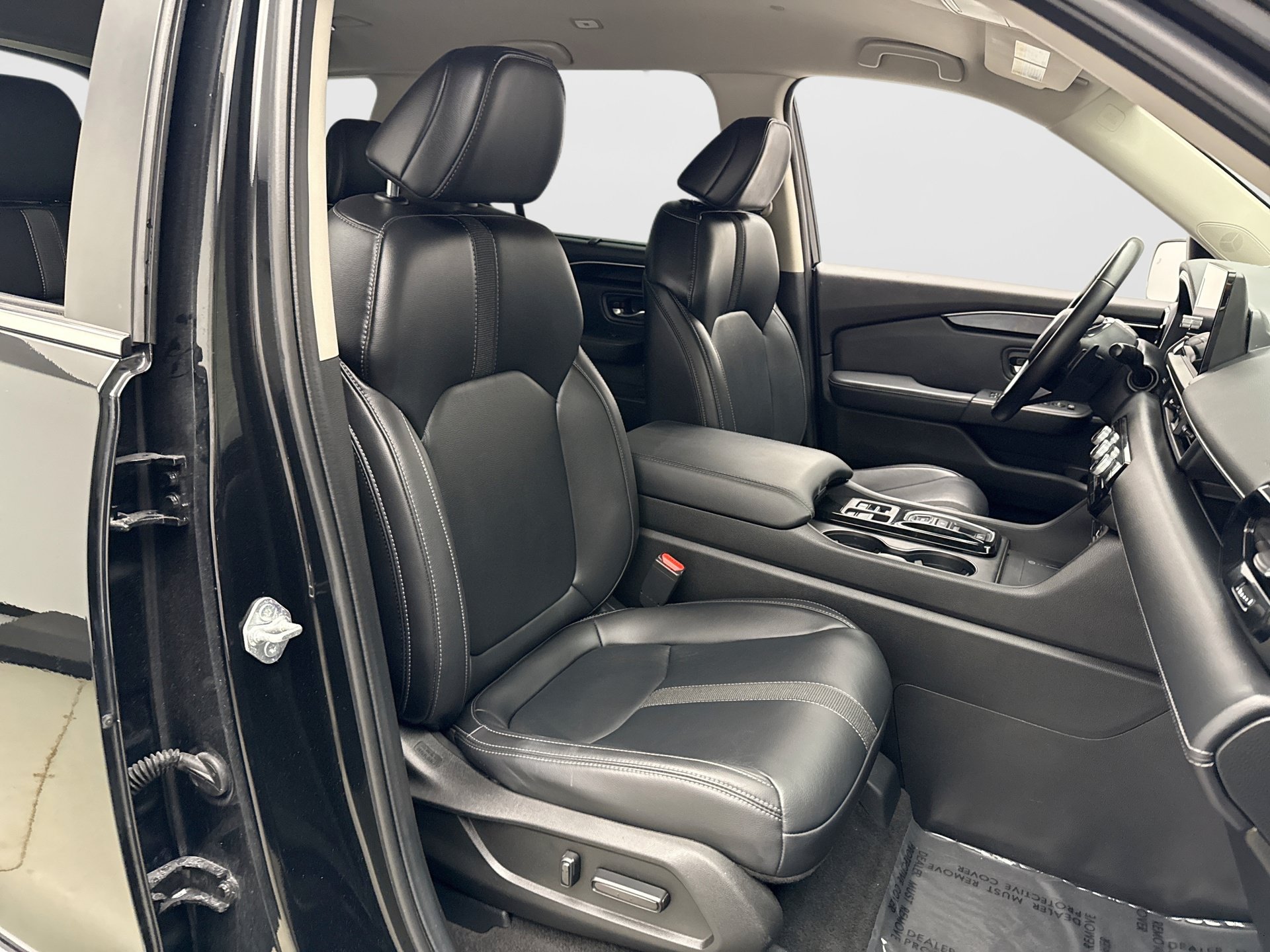 Used 2023 Honda Pilot EX-L image 16