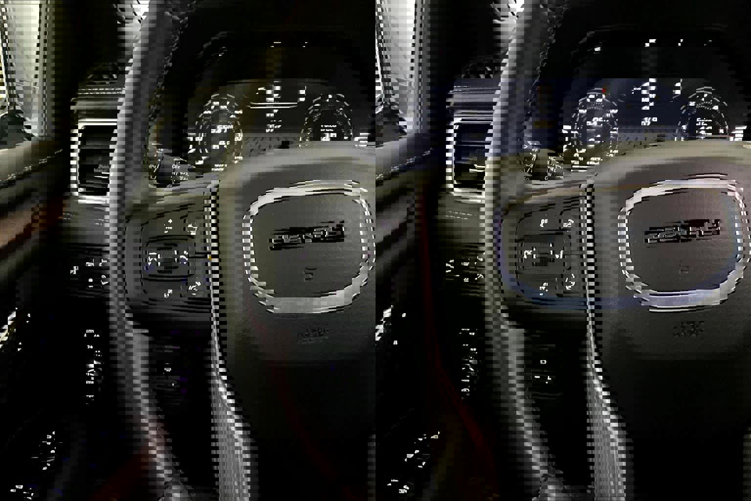 Used 2024 GMC Yukon Denali Ultimate image 24