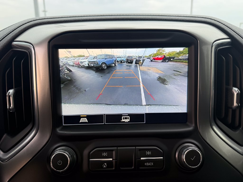 Used 2021 Chevrolet Silverado 1500 LT Trail Boss w/ Convenience Package II AWD/4WD image 30