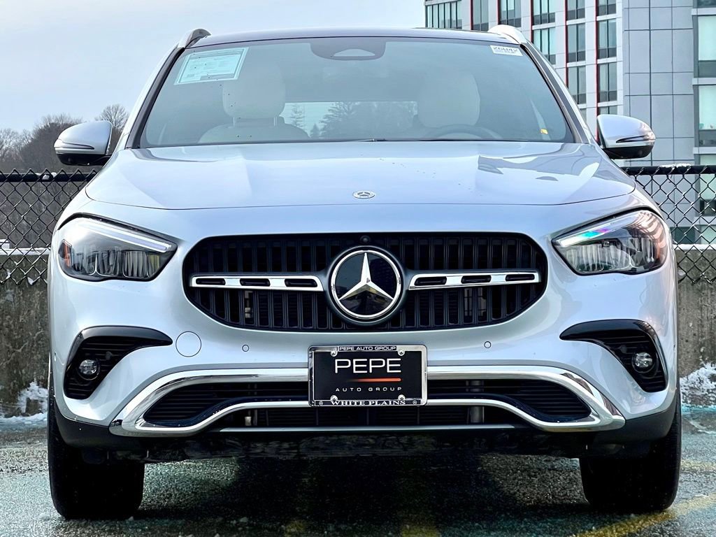Used 2026 Mercedes-Benz GLA 250 4MATIC image 3