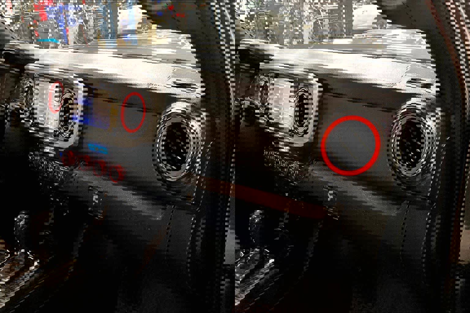 Certified 2023 Toyota Tacoma TRD Sport w/ Technology Package image 17