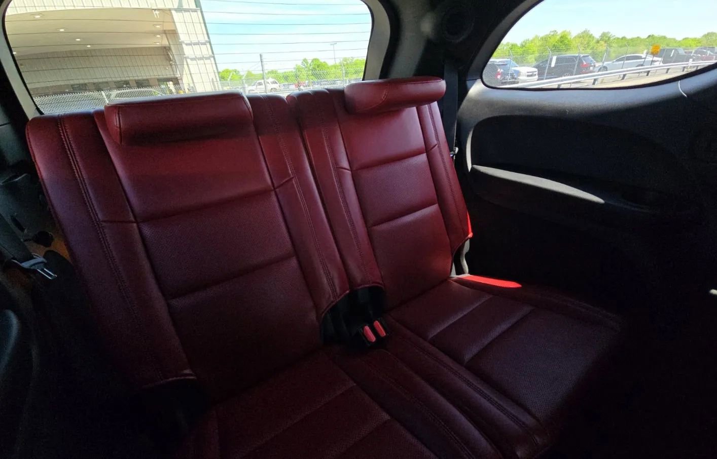 Used 2020 Dodge Durango R/T w/ Technology Group AWD/4WD image 55