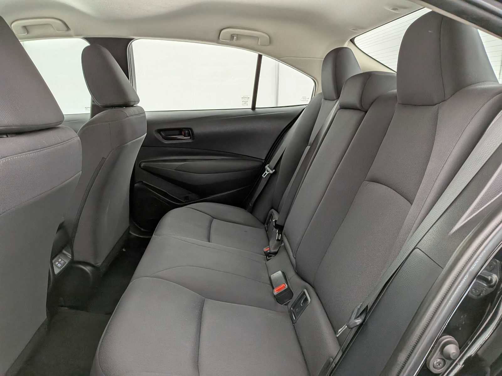 Used 2024 Toyota Corolla LE FWD image 18