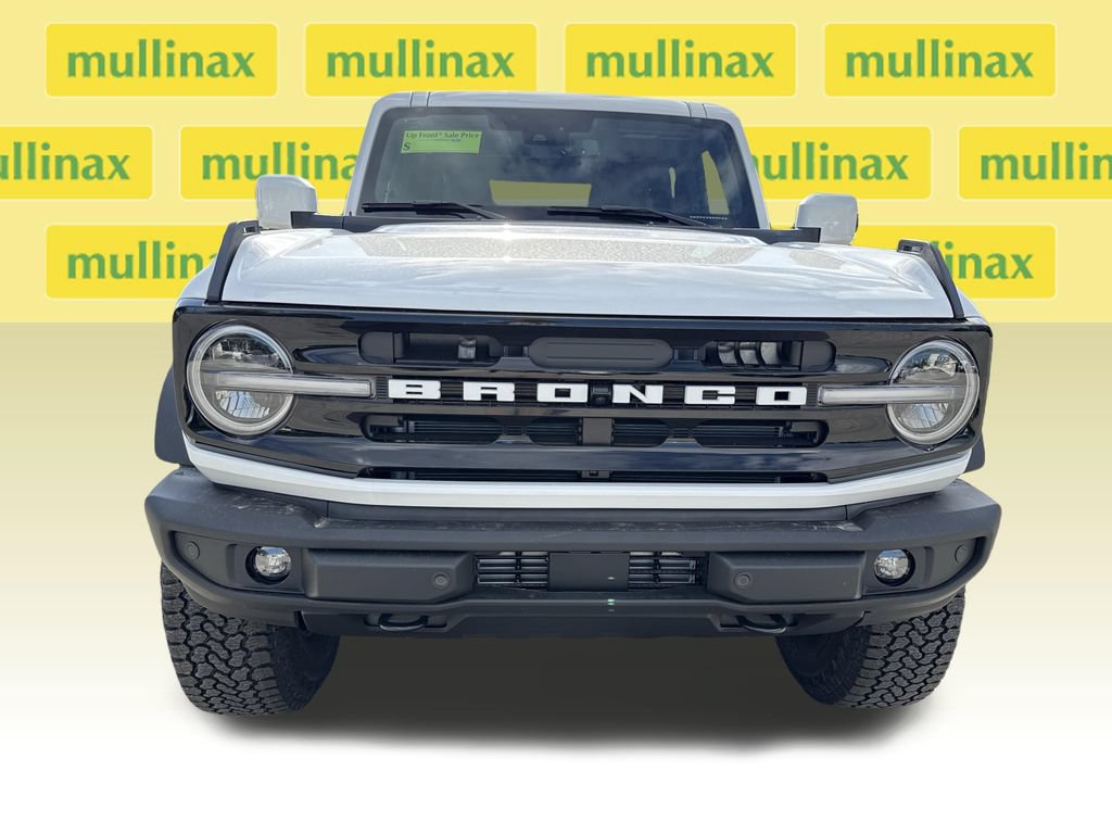 New 2026 Ford Bronco Outer Banks w/ Sasquatch Package AWD/4WD image 12
