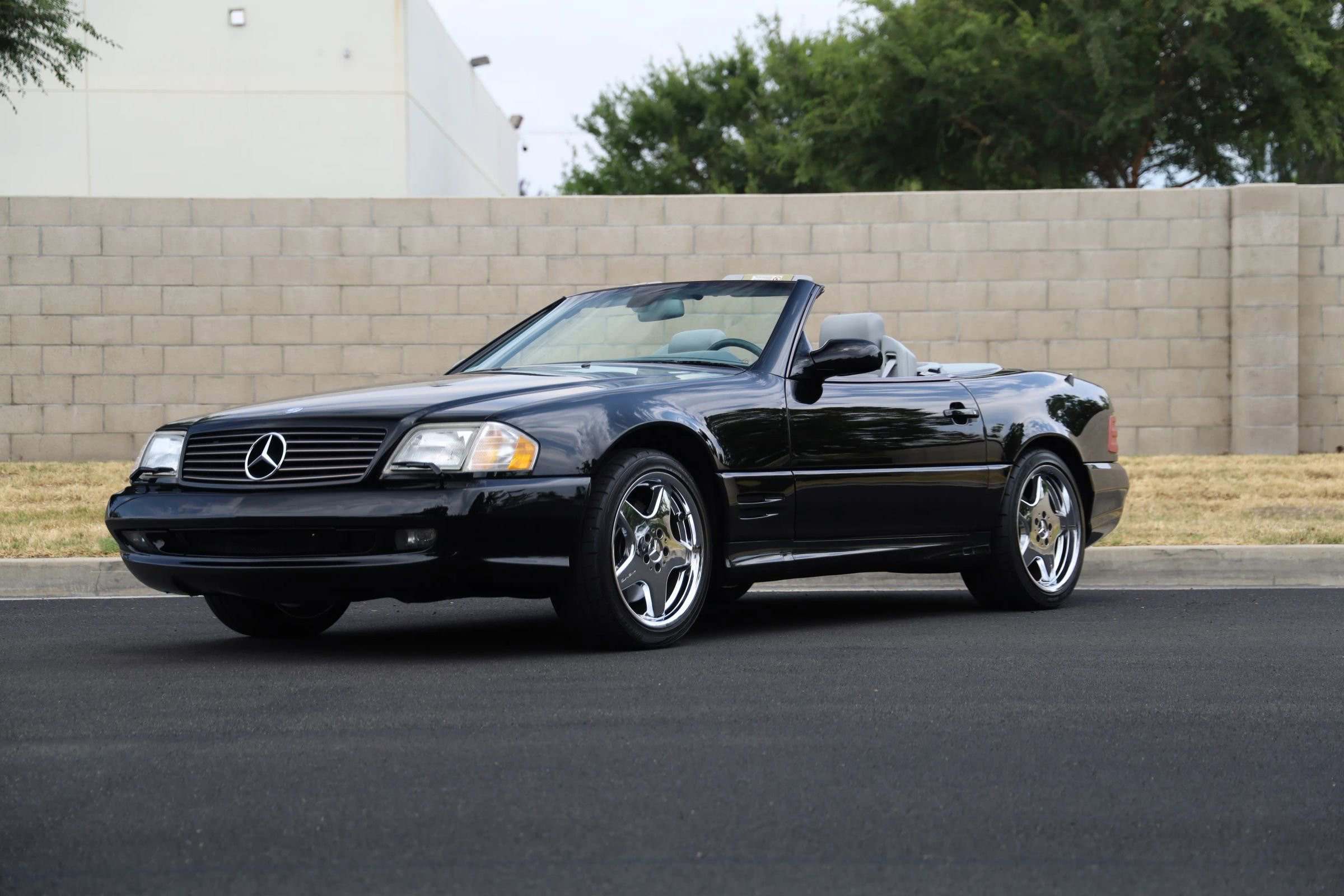 Used 2001 Mercedes-Benz SL 500 image 26