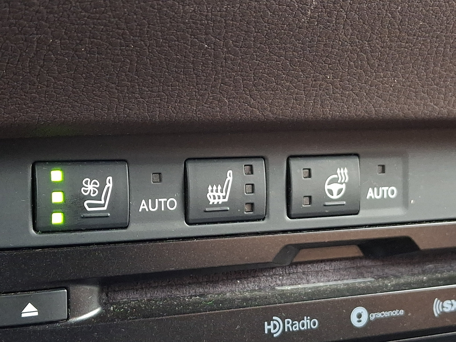 Used 2021 Lexus ES 250 w/ Premium Package AWD/4WD image 24