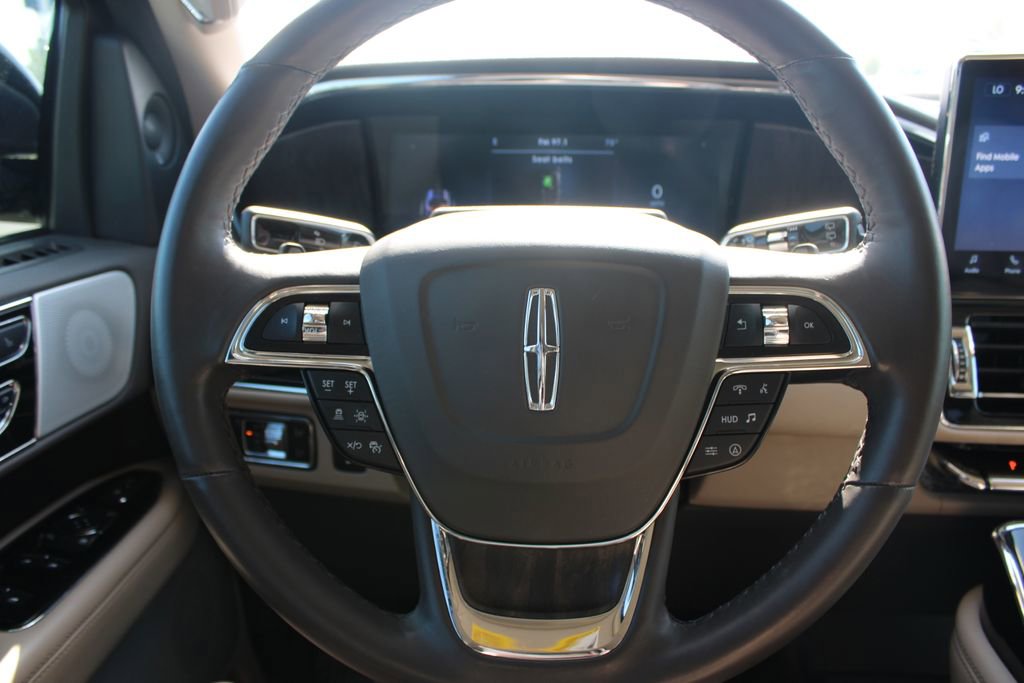 Used 2024 Lincoln Navigator L Reserve AWD/4WD image 37