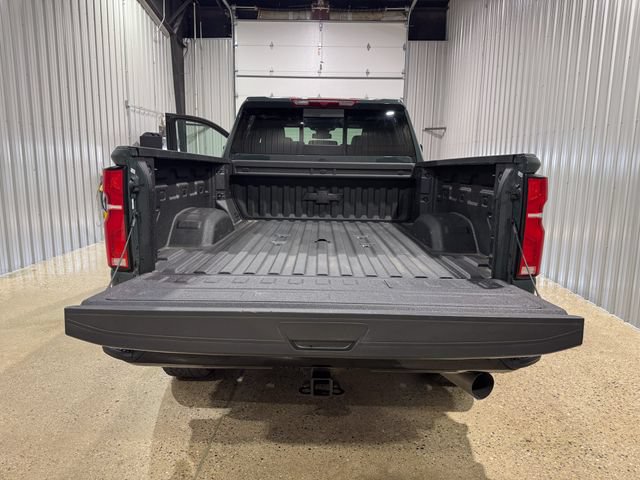 Used 2025 Chevrolet Silverado 2500 LTZ w/ Trail Boss Package AWD/4WD image 5