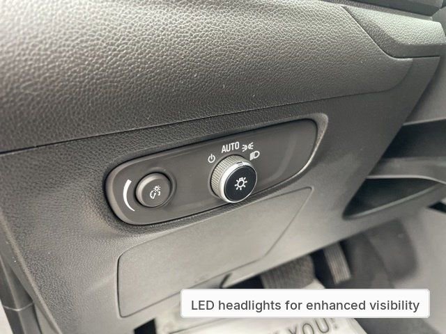 Used 2024 Buick Encore GX Sport Touring image 11