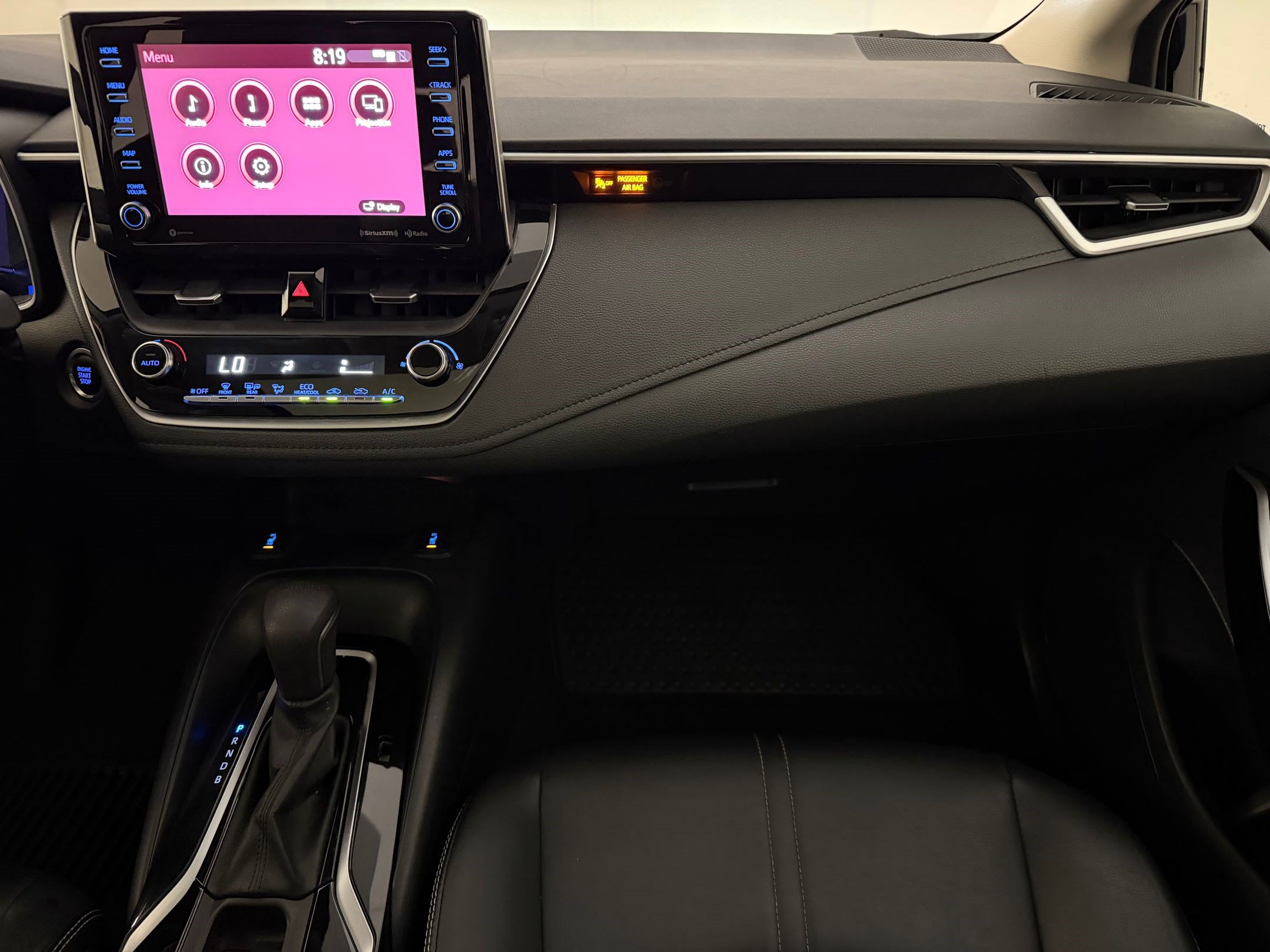 Used 2022 Toyota Corolla XLE FWD image 29