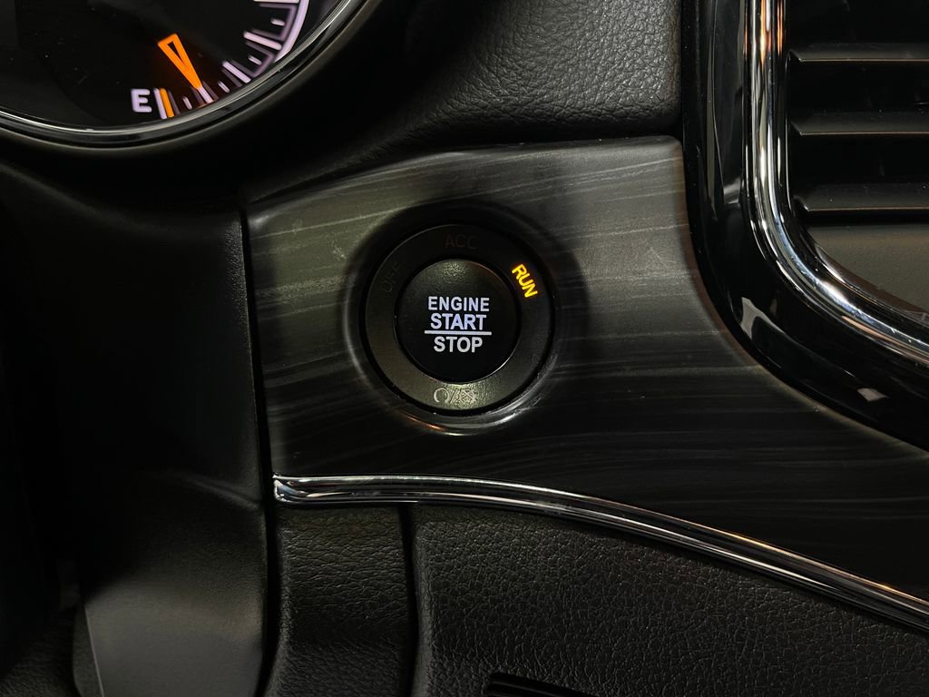 Used 2020 Jeep Grand Cherokee Limited w/ Premium Lighting Group image 21