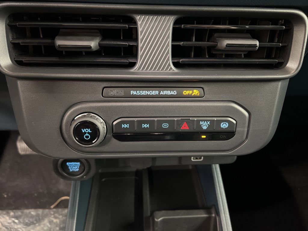 New 2026 Ford Maverick XLT w/ XLT Luxury Package image 13