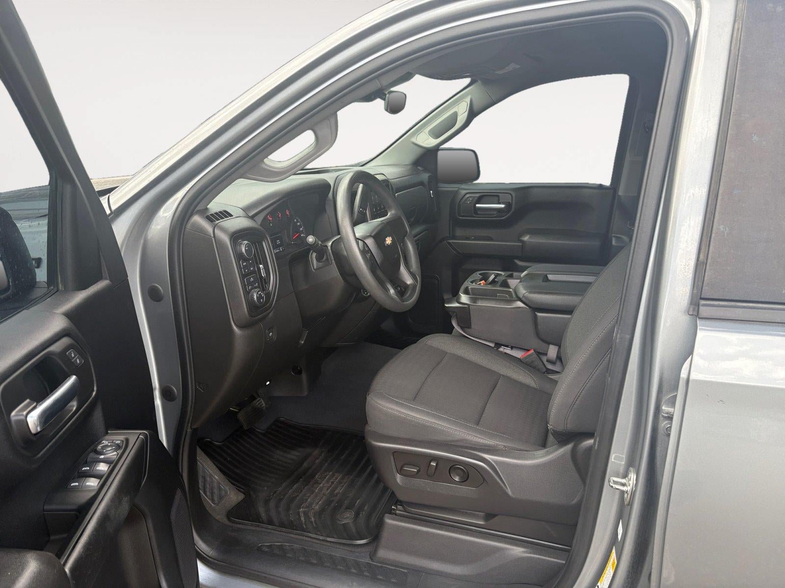 Certified 2023 Chevrolet Silverado 1500 Custom w/ LPO, Dark Essentials Package AWD/4WD image 9