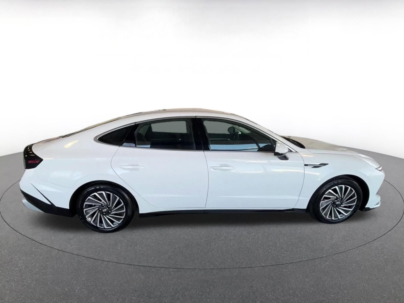 Used 2025 Hyundai Sonata SEL image 18