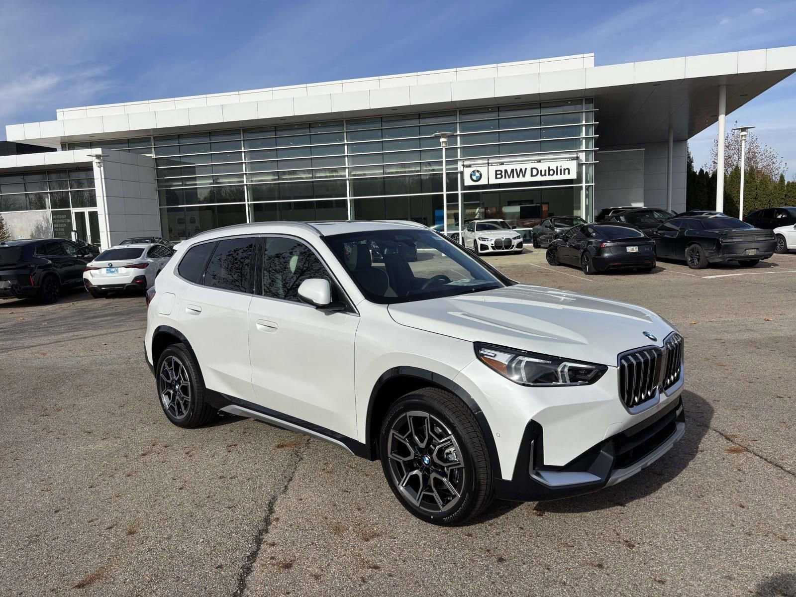 New 2026 BMW X1 xDrive28i w/ Technology Package image 1