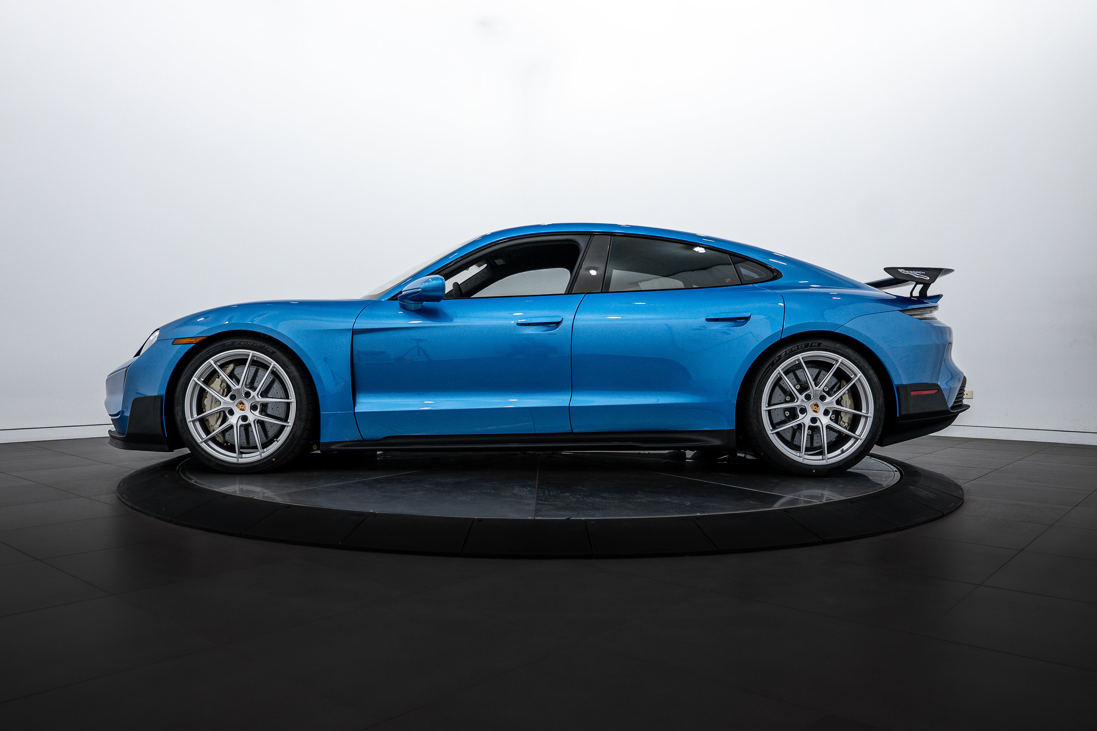 New 2025 Porsche Taycan Turbo GT image 2