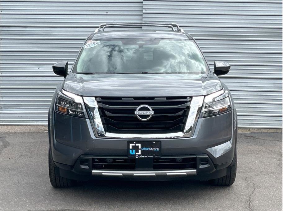 Used 2024 Nissan Pathfinder SL image 13