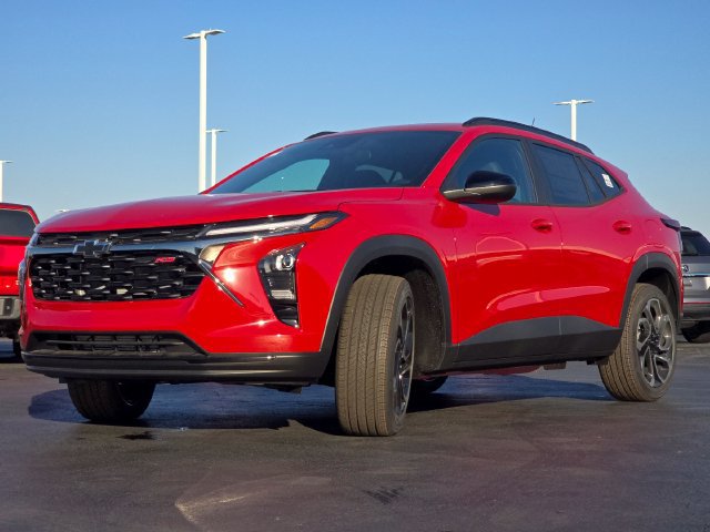 New 2026 Chevrolet Trax RS w/ Sunroof Package FWD image 12