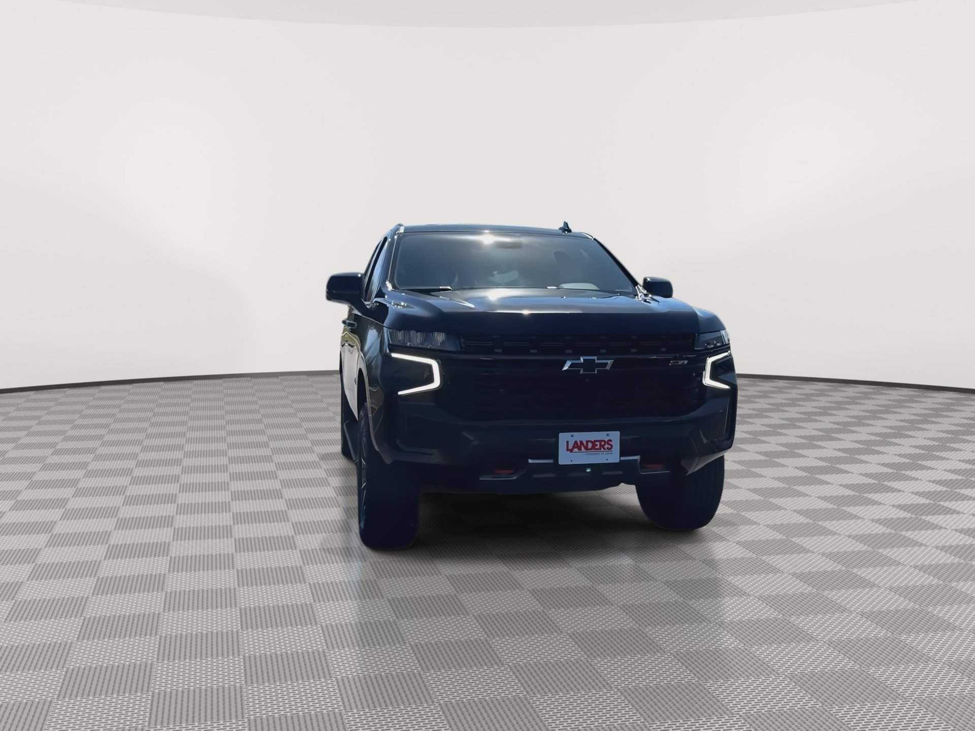 Certified 2024 Chevrolet Tahoe Z71 w/ Luxury Package image 3