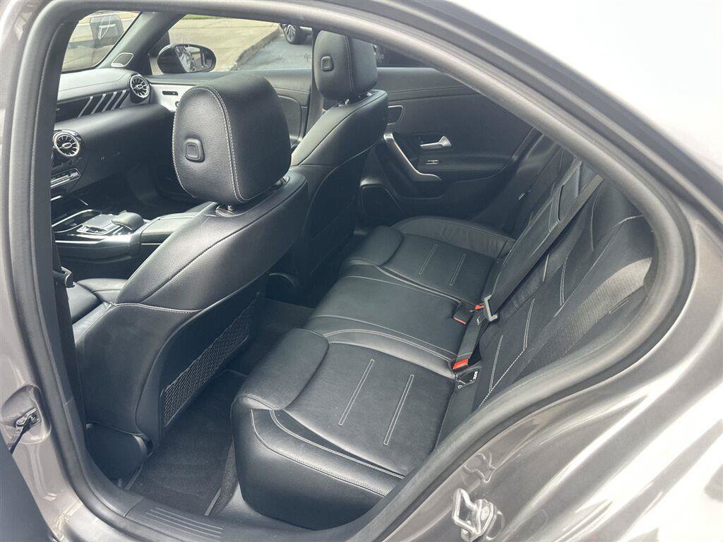 Used 2020 Mercedes-Benz A 35 AMG 4MATIC image 17
