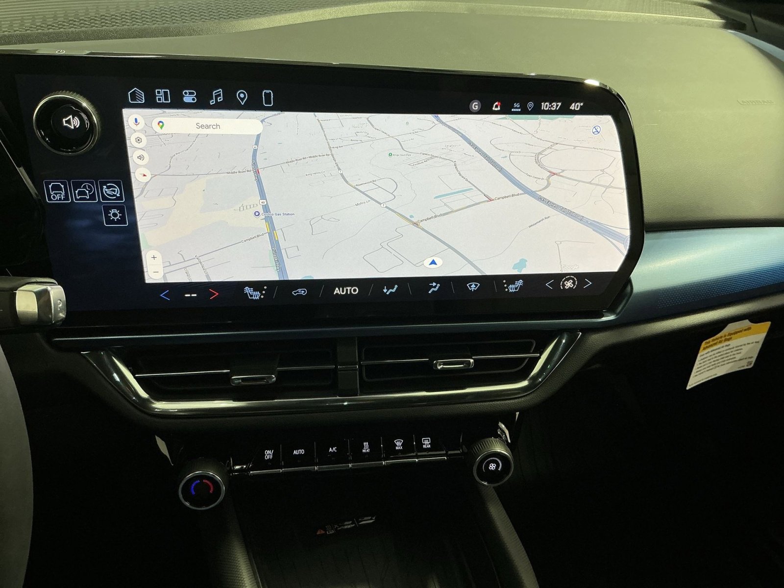 New 2026 Chevrolet Equinox EV LT image 28